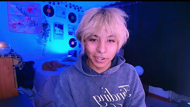 prince oliverr online show from February 2026 11:16:01 PM