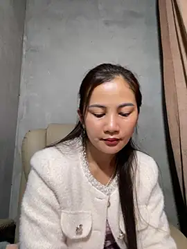 Snapshot of Tina-hotsx chatting on February 2026 11:59:02 PM Tina-hotsx online show from February 2026 11:59:02 PM