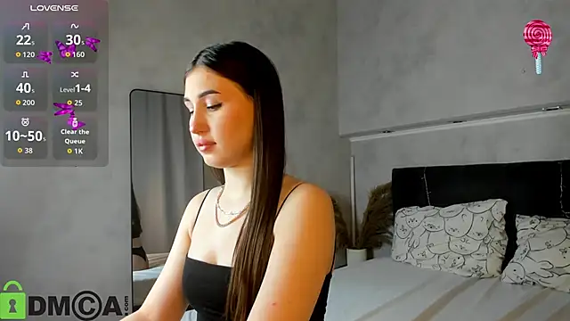 Emily Lews online show from March 2026 01:21:02 AM