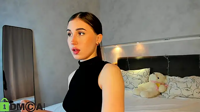 Snapshot of Emily_Lews chatting on March 2026 01:12:02 AM Emily Lews online show from March 2026 01:12:02 AM