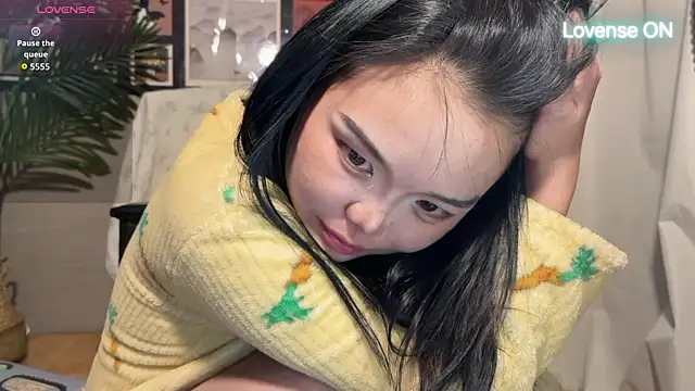 xiaosu22 online show from April 2026 10:41:01 AM