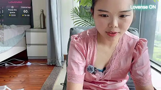 Snapshot of xiaosu22 chatting on June 2026 06:52:02 AM xiaosu22 online show from June 2026 06:52:02 AM