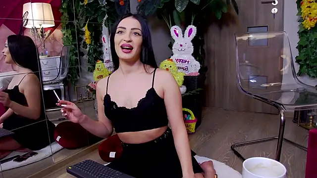 VictoriaLanes online show from April 2026 04:30:02 AM