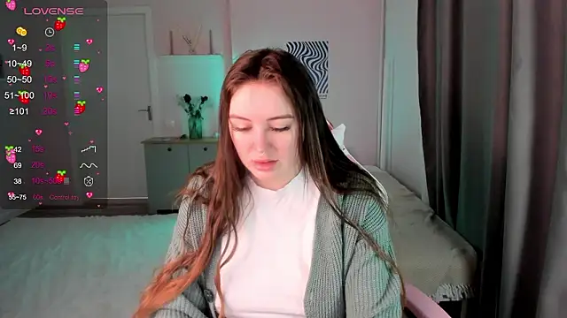 Laura CollinsS online show from March 2026 01:02:01 AM