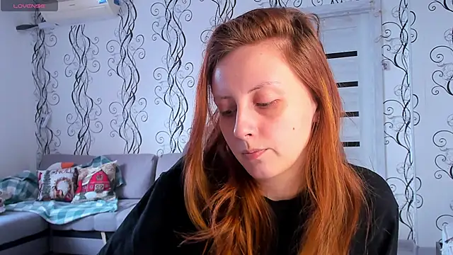 Snapshot of MadelinaJackson chatting on February 2026 04:42:01 AM MadelinaJackson online show from February 2026 04:42:01 AM