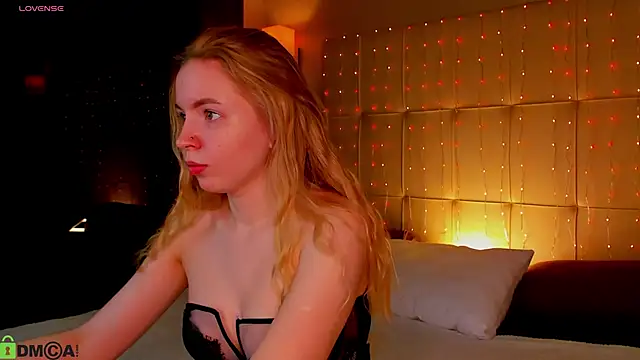 Linda  Bloom online show from April 2026 12:59:02 AM