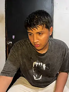 Snapshot of lalitopp chatting on February 2026 12:57:01 AM lalitopp online show from February 2026 12:57:01 AM