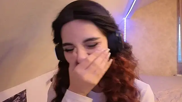 Blissmissataeses online show from February 2026 11:42:02 AM