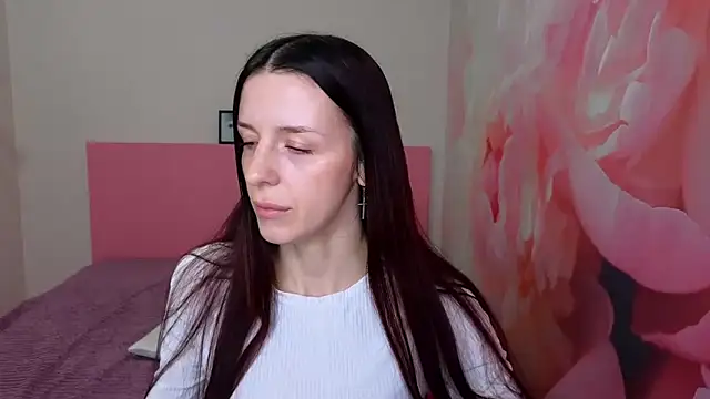 NoirDiva online show from March 2026 12:41:01 PM