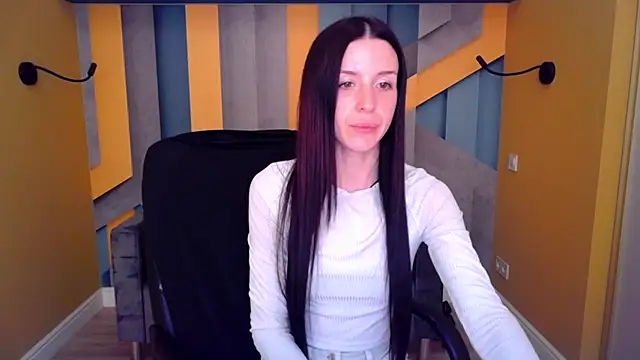 Snapshot of NoirDiva chatting on May 2026 12:08:01 PM NoirDiva online show from May 2026 12:08:01 PM