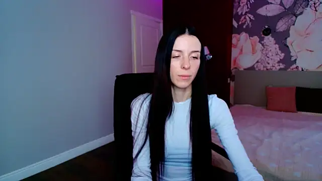 NoirDiva online show from April 2026 12:22:01 PM