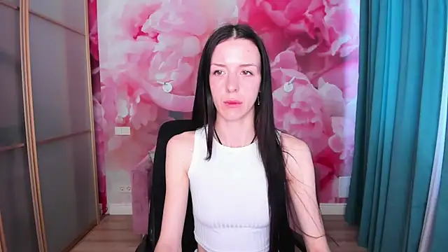 Snapshot of NoirDiva chatting on May 2026 05:38:02 AM NoirDiva online show from May 2026 05:38:02 AM