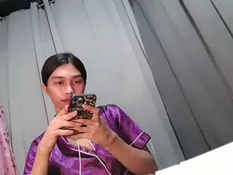 katrina bigcock69 online show from May 2026 04:12:01 PM