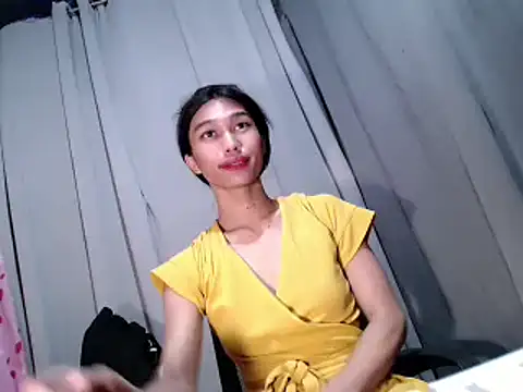 katrina bigcock69 online show from April 2026 06:27:02 PM