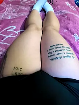 Bloom Dahlia online show from February 2026 11:05:02 PM