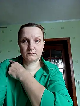 Snapshot of SusanGold9211 chatting on February 2026 07:52:02 AM SusanGold9211 online show from February 2026 07:52:02 AM