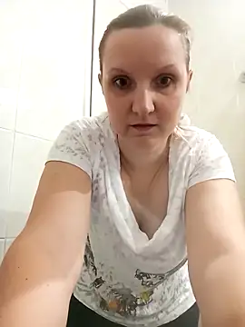 SusanGold9211 online show from March 2026 10:19:01 AM