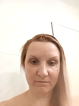 SusanGold9211 online show from March 2026 07:26:02 PM