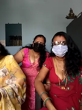 Kannadasexywifes online show from April 2026 07:01:01 AM