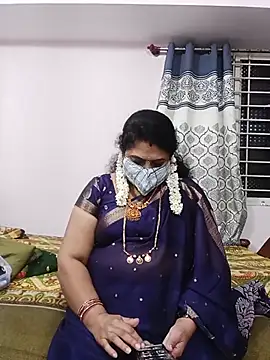 Kannadasexywifes online show from June 2026 03:57:01 PM