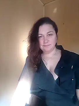 Snapshot of Susan8421 chatting on February 2026 07:32:02 AM Susan8421 online show from February 2026 07:32:02 AM