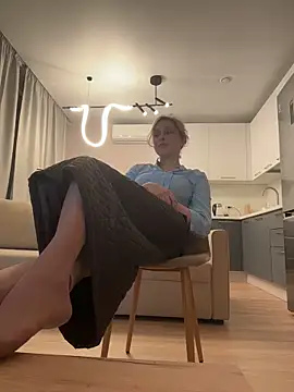 Snapshot of CarmenBlues_ chatting on February 2026 04:17:01 PM CarmenBlues online show from February 2026 04:17:01 PM