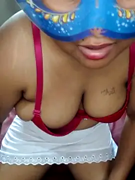 shanaya-baby77 online show from February 2026 03:53:02 AM