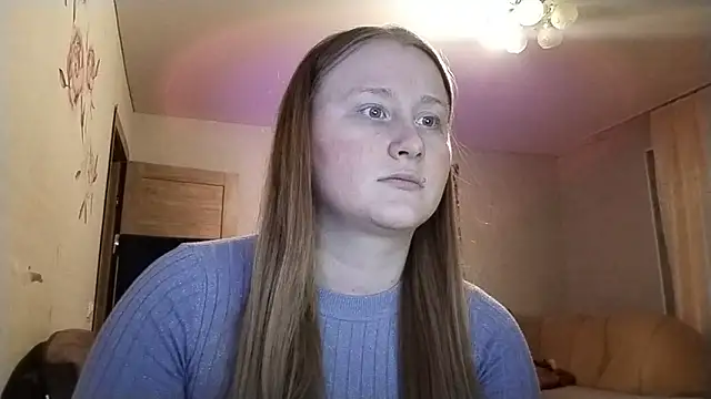 AnikaLipps online show from April 2026 09:33:02 PM