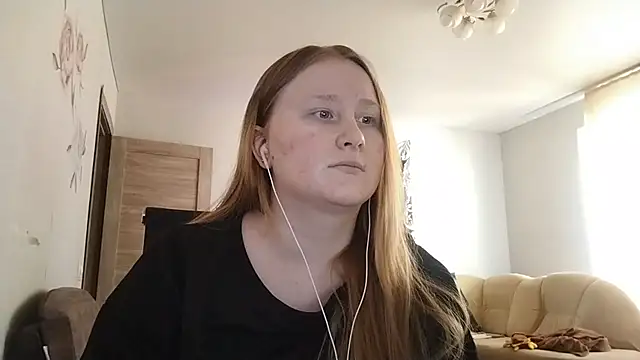 AnikaLipps online show from April 2026 10:51:01 AM