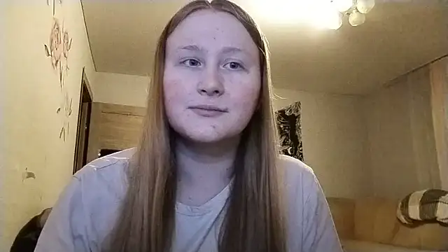 AnikaLipps online show from May 2026 10:40:01 PM