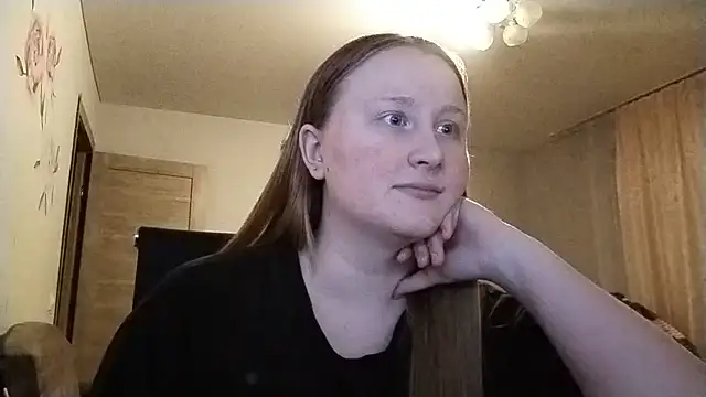 AnikaLipps online show from May 2026 10:38:01 PM