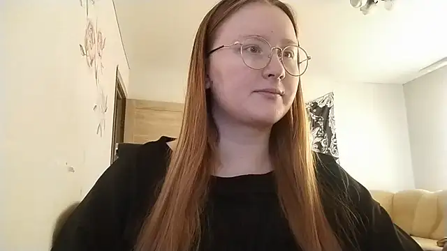 AnikaLipps online show from April 2026 11:50:01 AM