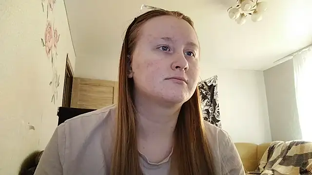 AnikaLipps online show from May 2026 03:18:01 PM