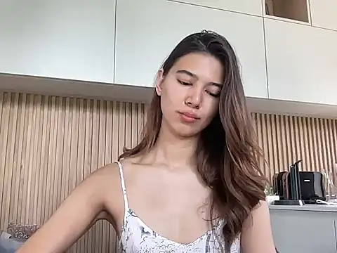 KiraVixenSweet online show from June 2026 09:40:01 AM