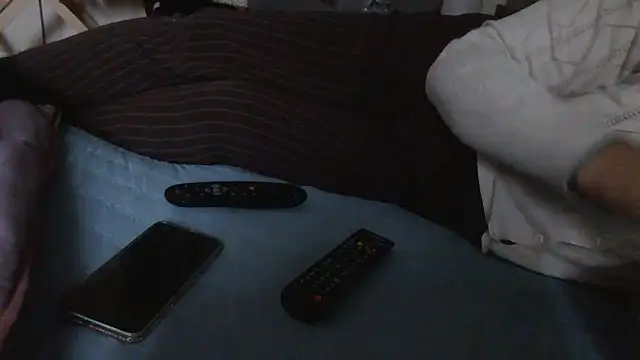 luanahot1 online show from April 2026 11:59:02 AM