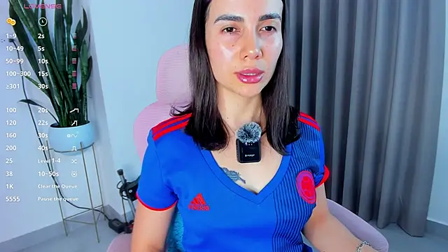 Snapshot of sara_ospina22 chatting on June 2026 09:34:02 PM sara ospina22 online show from June 2026 09:34:02 PM
