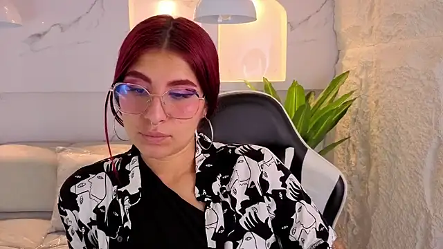 Snapshot of emily__tp chatting on February 2026 12:50:02 PM emily tp online show from February 2026 12:50:02 PM