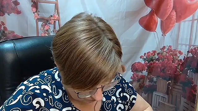 Snapshot of RadaChudna chatting on July 2026 05:36:02 AM RadaChudna online show from July 2026 05:36:02 AM