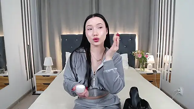 VikkyVonn online show from April 2026 11:27:01 AM