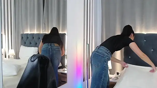 VikkyVonn online show from June 2026 10:37:02 AM