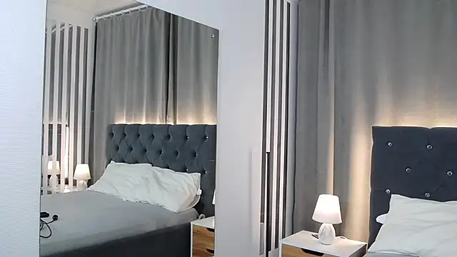 VikkyVonn online show from May 2026 10:21:02 AM