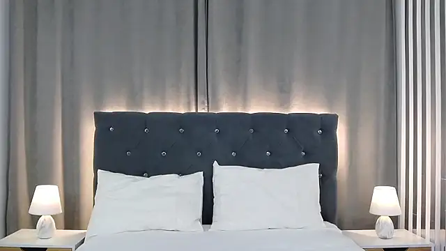 VikkyVonn online show from March 2026 12:06:01 PM