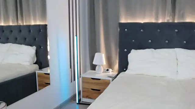 VikkyVonn online show from April 2026 11:35:01 AM