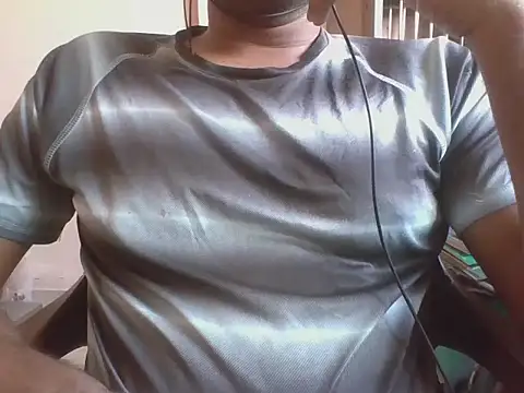 Snapshot of 0BANANABANANA0 chatting on February 2026 12:04:01 PM 0BANANABANANA0 online show from February 2026 12:04:01 PM