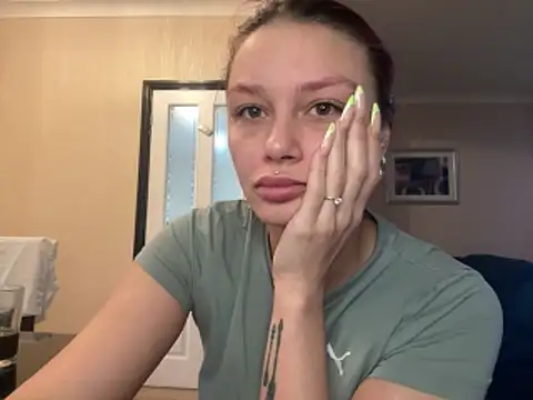 FoxyValentine online show from April 2026 09:22:02 AM