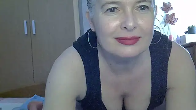 Laura-Parker online show from March 2026 02:29:01 PM