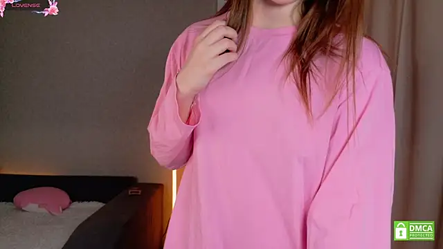 KateNickson online show from April 2026 05:22:02 AM