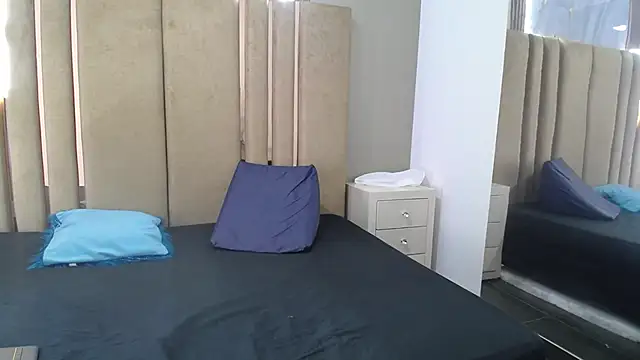 cherry07  online show from February 2026 11:20:02 AM