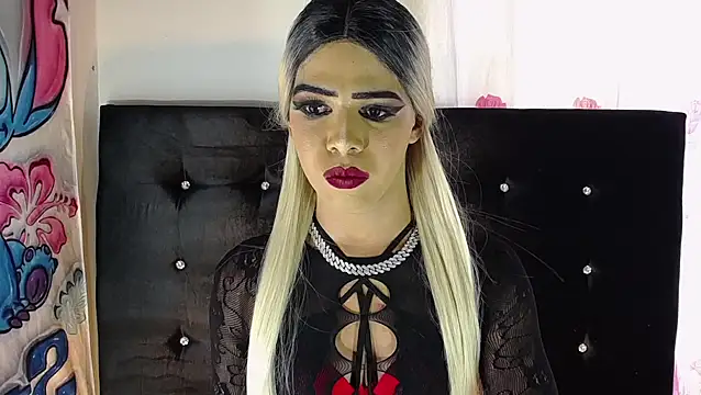 Kristal Queen01 online show from May 2026 05:55:01 PM