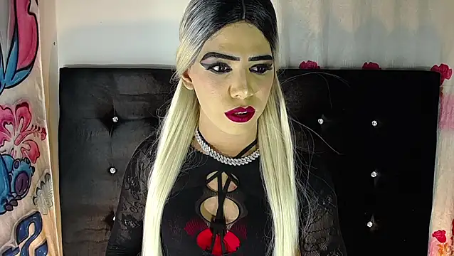 Kristal Queen01 online show from May 2026 05:49:01 AM